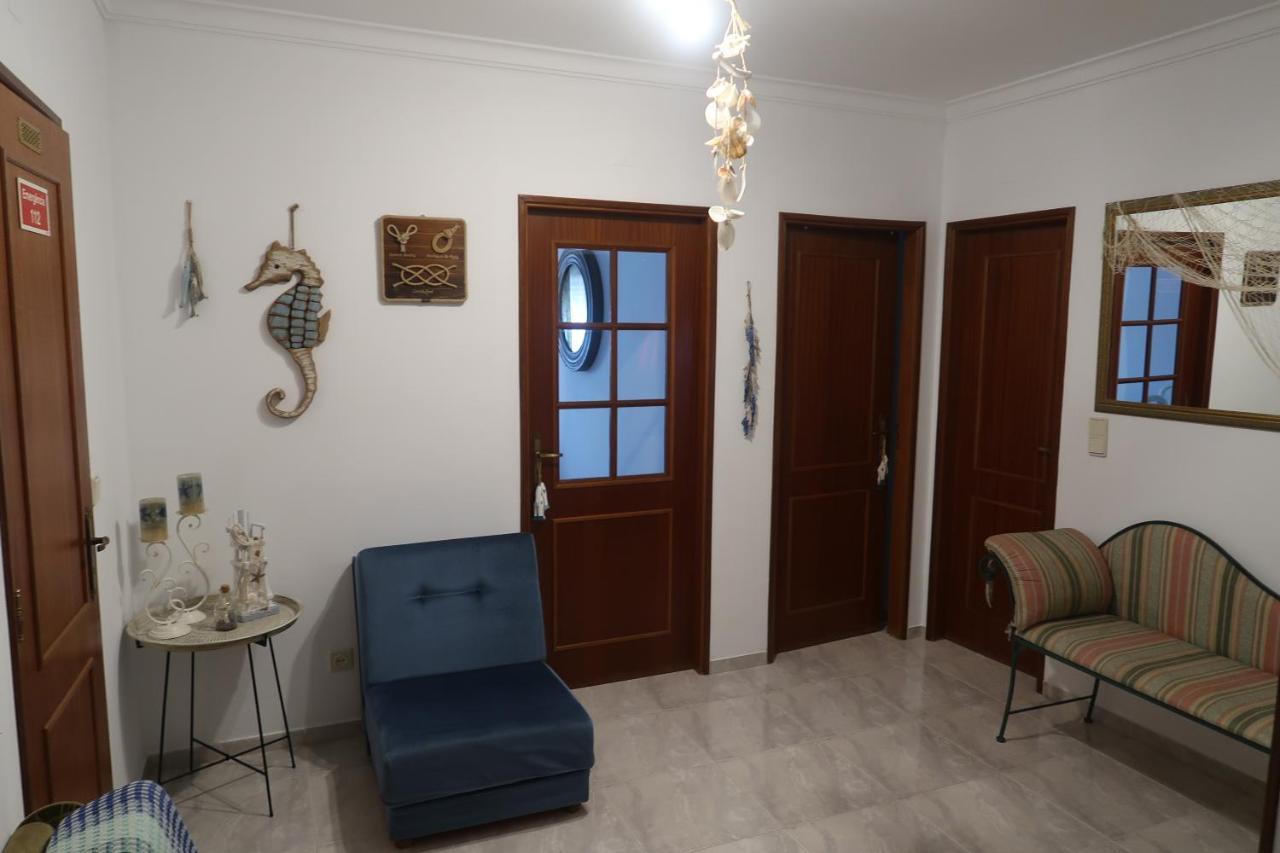 Ancora Guest House Monte Gordo Exterior photo